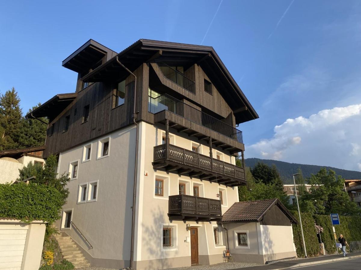 Urige Ferienwohnung Steiger- Alloggio Unico Steiger Bressanone Bagian luar foto