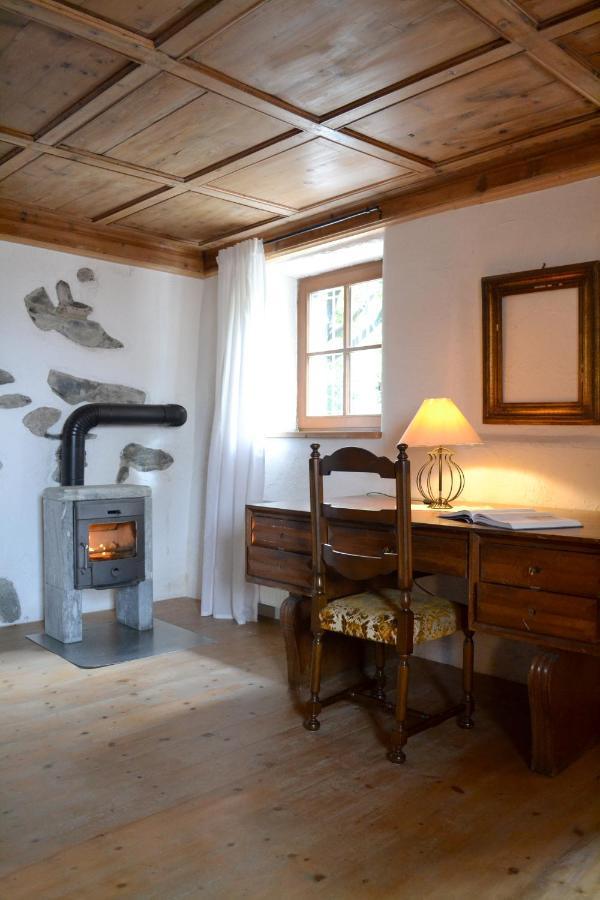 Urige Ferienwohnung Steiger- Alloggio Unico Steiger Bressanone Bagian luar foto