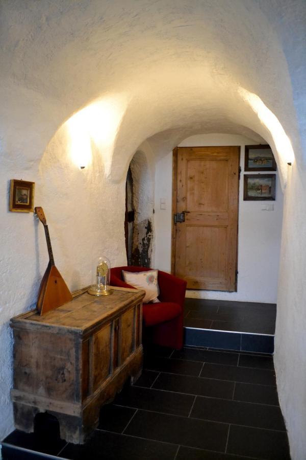 Urige Ferienwohnung Steiger- Alloggio Unico Steiger Bressanone Bagian luar foto