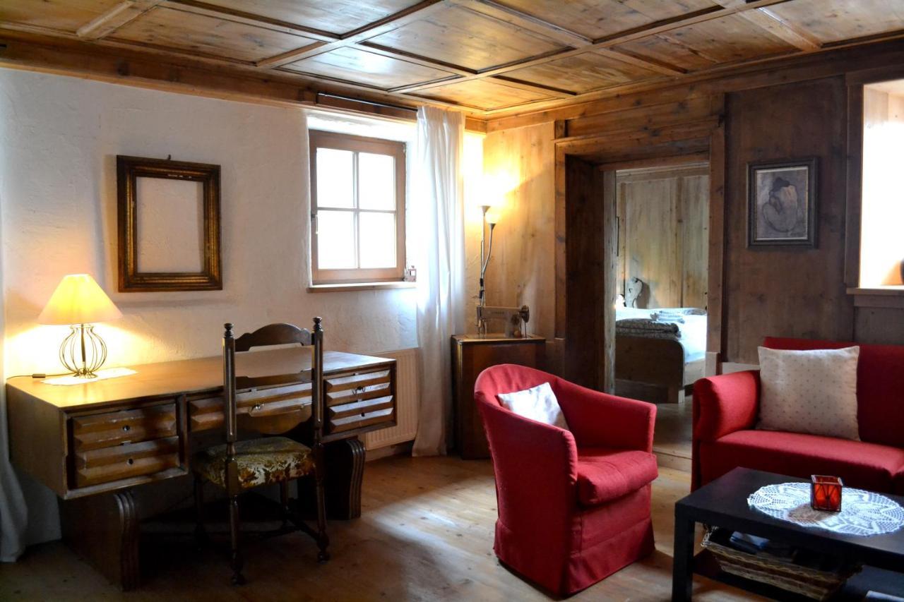 Urige Ferienwohnung Steiger- Alloggio Unico Steiger Bressanone Bagian luar foto