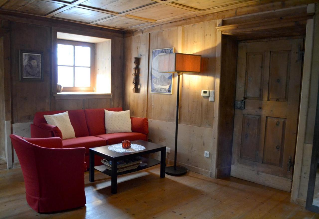 Urige Ferienwohnung Steiger- Alloggio Unico Steiger Bressanone Bagian luar foto